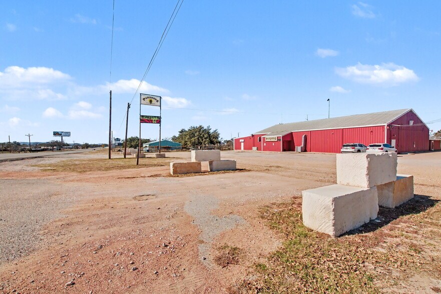 Primary Photo Of 15615 E State Highway 29, Buchanan Dam Restaurant For Sale