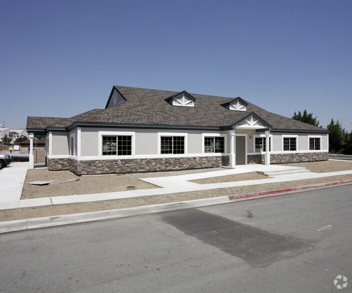More Photos Of 970 Roberta Ln, Sparks Office For Lease