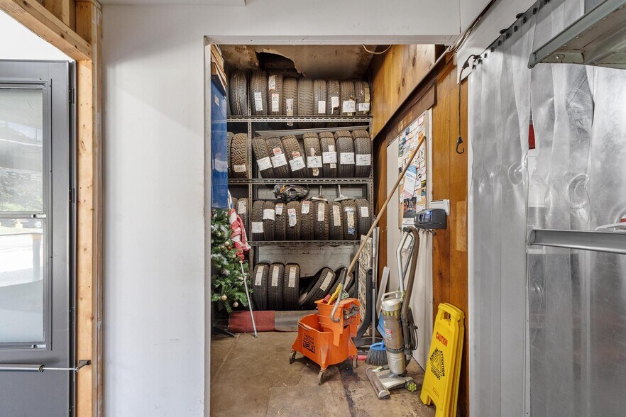 More Photos Of 93 Hamilton St, Southbridge Service Station For Sale