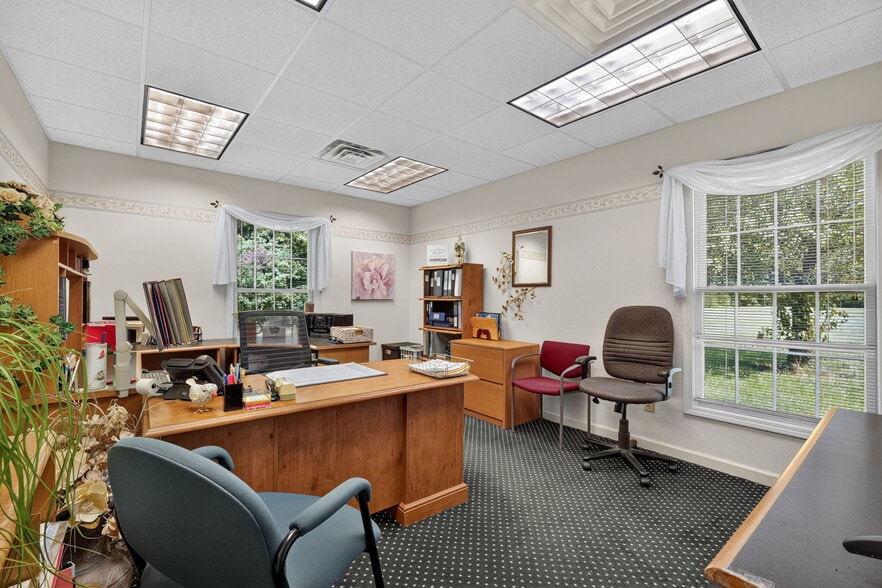 More Photos Of 1460 A Woodville Rd, Millbury Freestanding For Sale