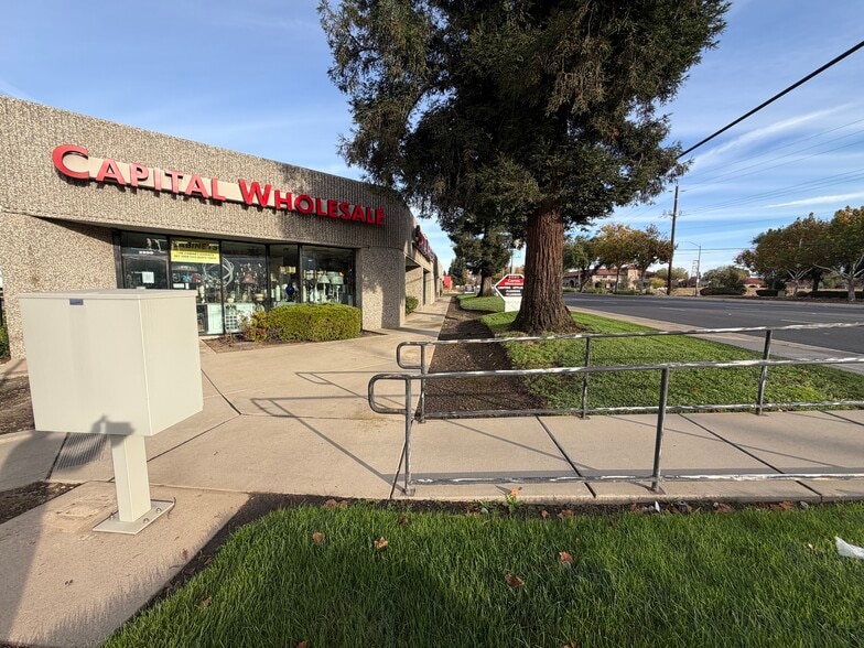 More Photos Of 2990 Sunrise Blvd, Rancho Cordova Industrial For Lease