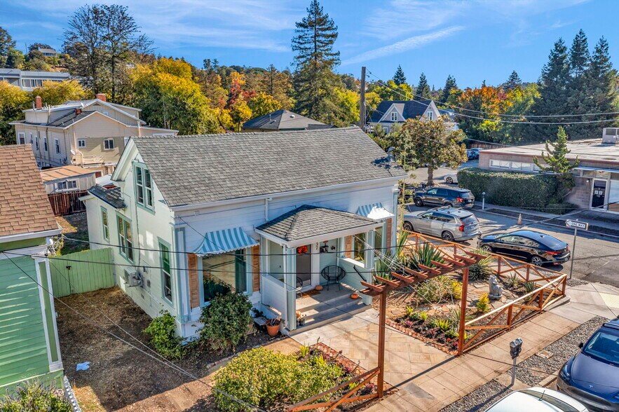 More Photos Of 937 Las Juntas St, Martinez Apartments For Sale