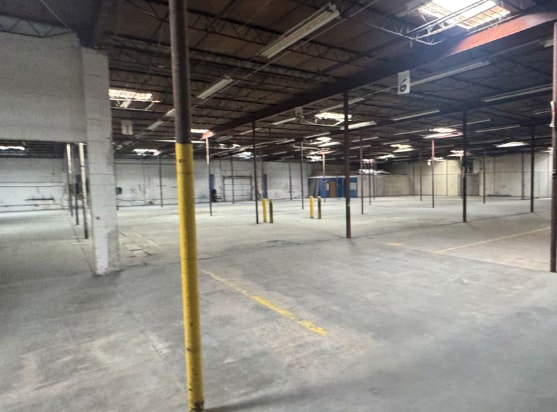 More Photos Of 438 W Kaley St, Orlando Warehouse For Lease