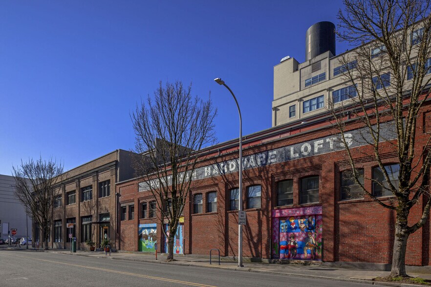 More Photos Of 555 NW Park Ave, Portland Apartments For Lease