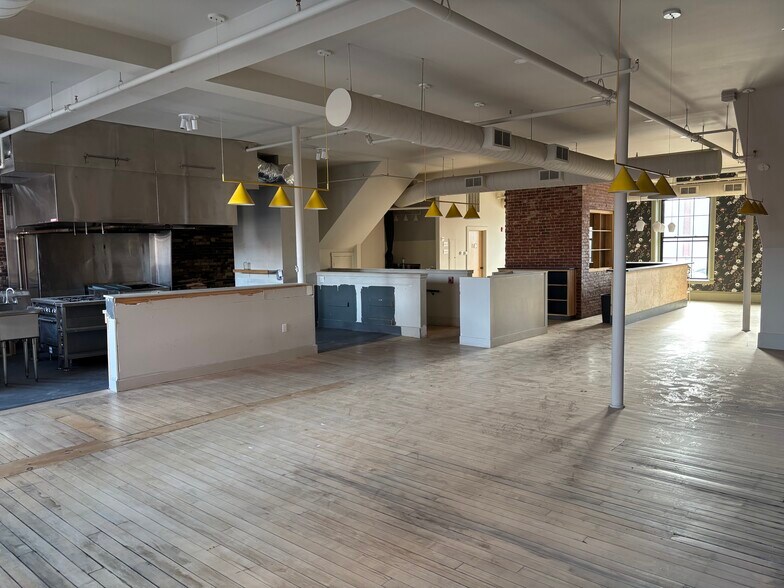 More Photos Of 2 Main St, Biddeford Unknown For Lease