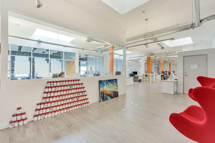 More Photos Of 8800 Wilshire Blvd, Beverly Hills Office For Lease