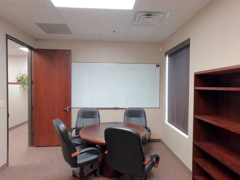 More Photos Of 6570 Naaman Forest Blvd, Garland Medical For Sale