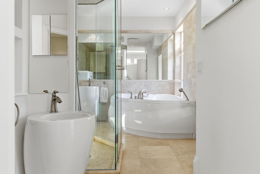 More Photos Of 2441 7th Line, Port Hope Airplane Hangar For Sale