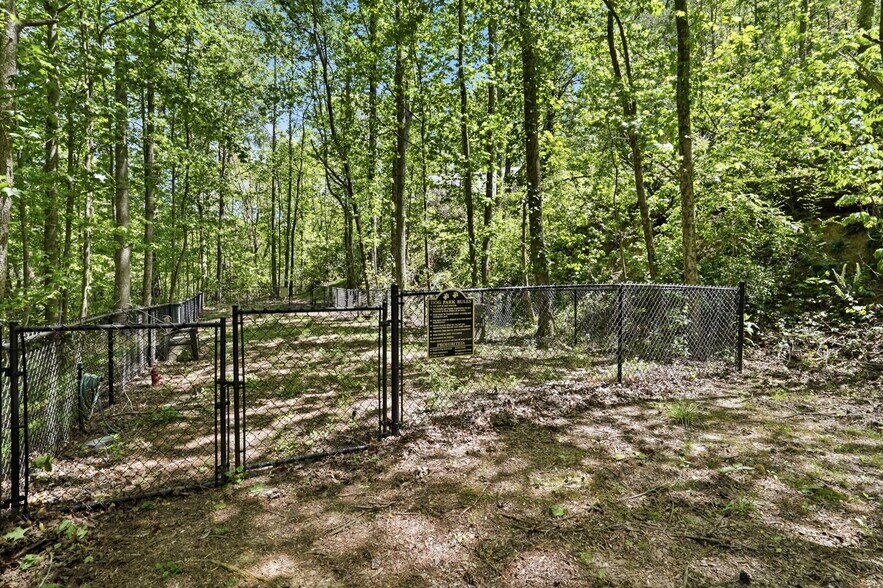 More Photos Of 5730 Highway 356, Sautee Nacoochee Specialty For Sale