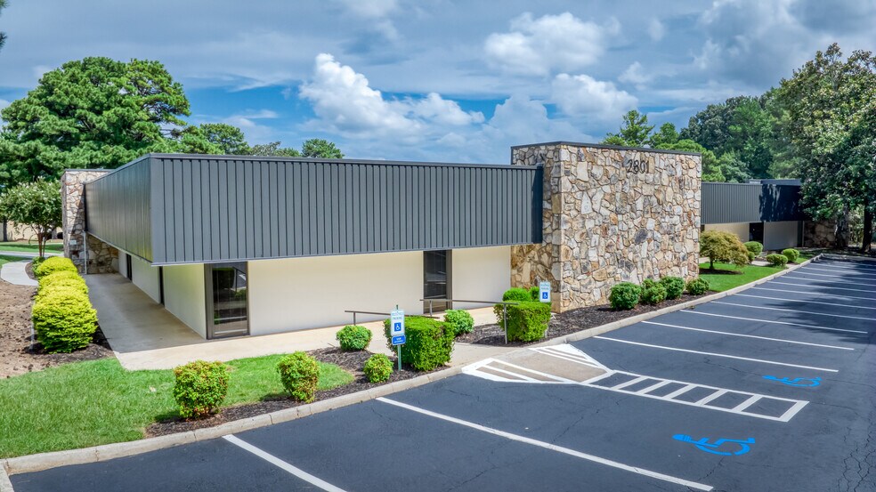 More Photos Of 2801 Clearview Pl, Doraville Office For Sale