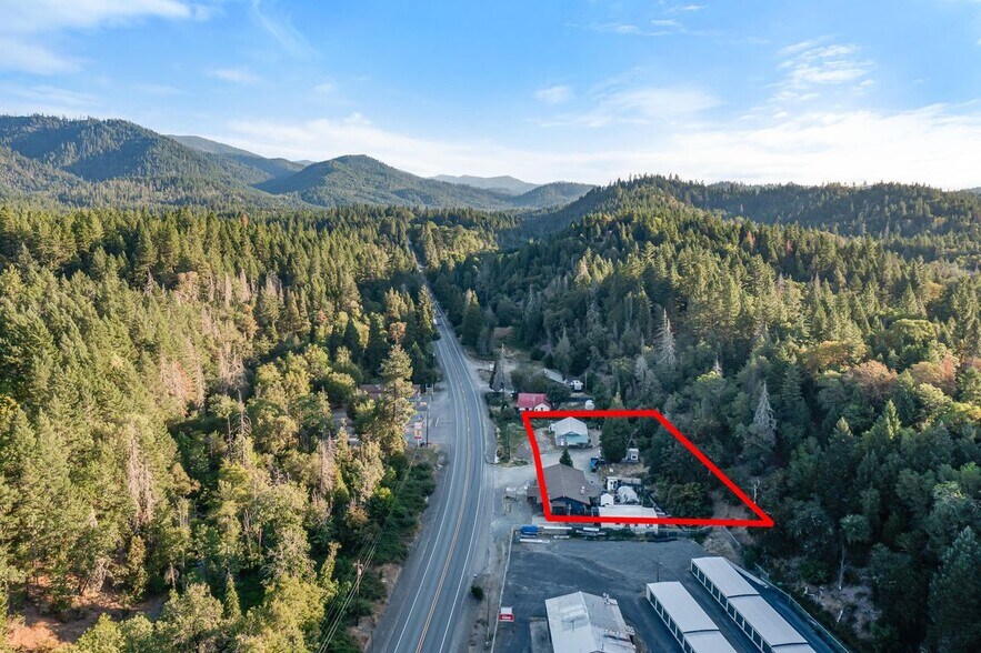 More Photos Of 18097 Redwood Hwy, Selma Restaurant For Sale