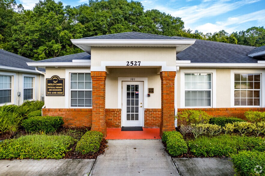 More Photos Of 2527 Windguard Cir, Wesley Chapel Office For Lease