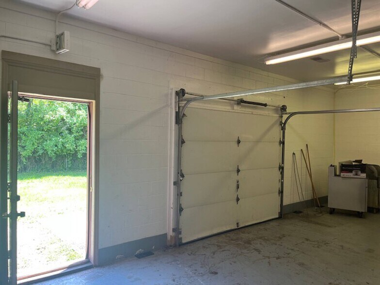More Photos Of 2020 Crutchfield St, Chattanooga Industrial For Sale