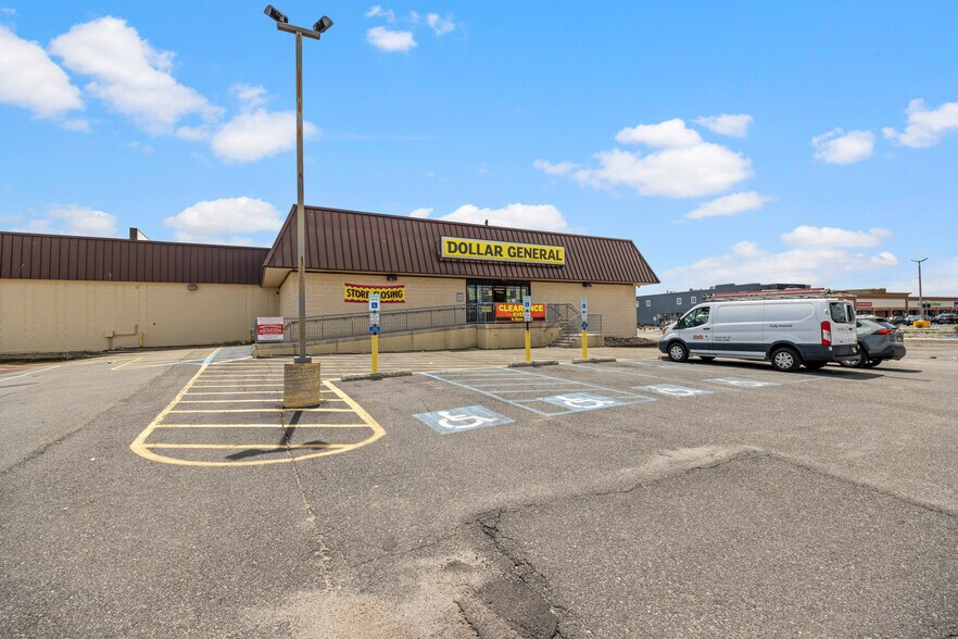 More Photos Of 4910 Wellington Ave, Ventnor City Freestanding For Lease