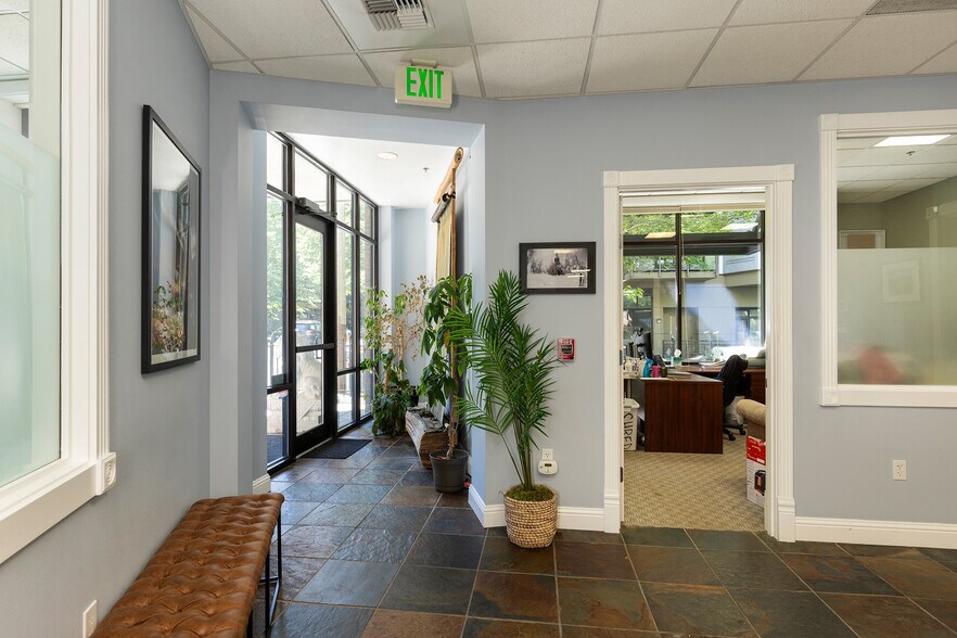 More Photos Of 4847 California Ave, Seattle Apartments For Sale