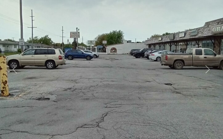 More Photos Of 6823-6837 Grand Ave, Hammond Storefront For Lease