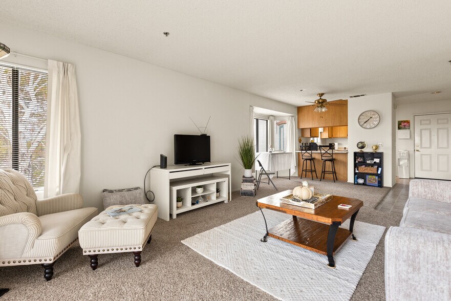 More Photos Of 2701 Sierra Sunrise Ter, Chico Apartments For Sale