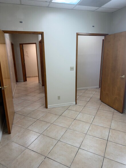 More Photos Of 2360 Mckee Rd, San Jose Medical For Sale