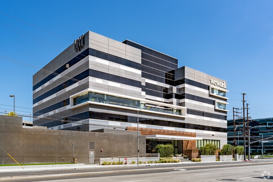 More Photos Of 12655 W Jefferson Blvd, Los Angeles Office For Lease