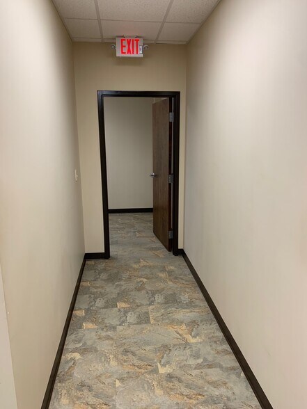 More Photos Of 2227 N Leg Rd, Augusta Warehouse For Lease