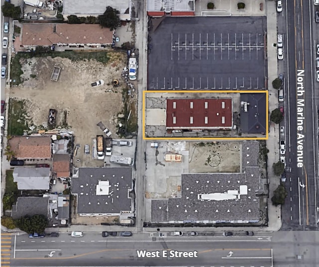 Primary Photo Of 531 N Marine Ave, Wilmington Warehouse For Sale