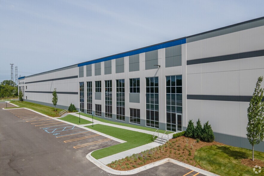 More Photos Of 42000 Ecorse Rd, Van Buren Township Distribution For Lease