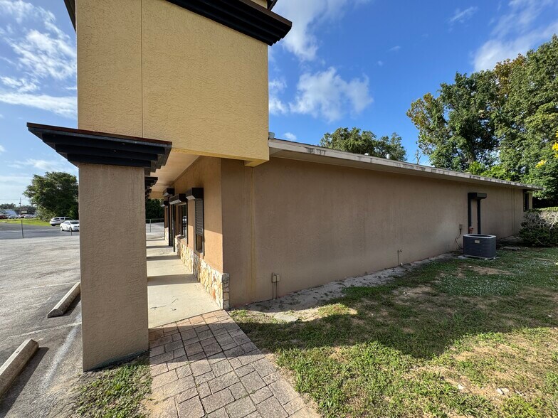 More Photos Of 2418 Highway 44 W, Inverness Storefront For Lease