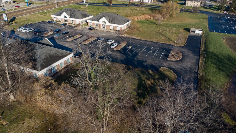 Primary Photo Of 5024 N Illinois St, Fairview Heights Office For Sale