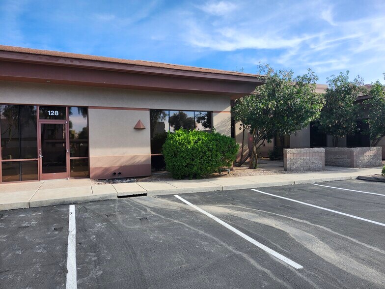 More Photos Of 1830 S Alma School Rd, Mesa Office For Sale
