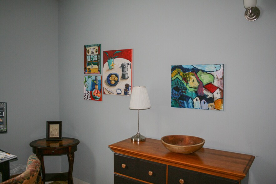 More Photos Of 40 Highland St, Ashland Apartments For Sale