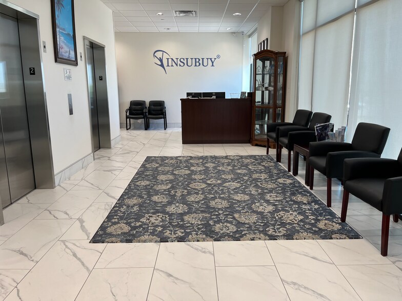 More Photos Of 4200 Mapleshade Ln, Plano Office For Lease