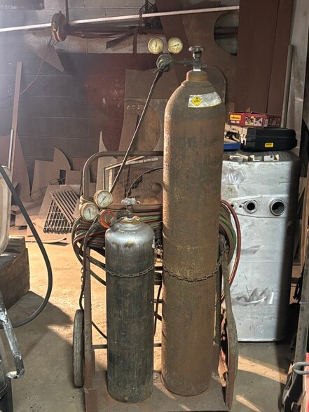 More Photos Of 325 E Railroad St, Pottsville Warehouse For Sale