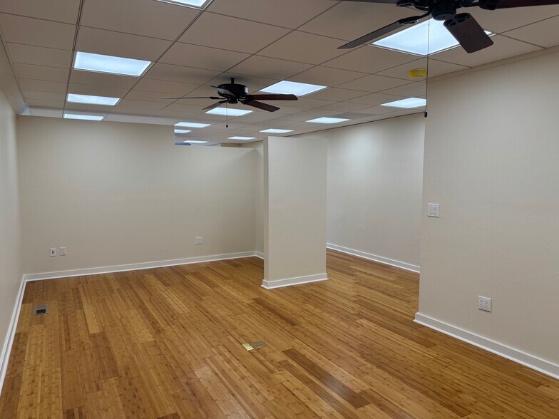 More Photos Of 19-21 Ross Ave, San Anselmo Office Residential For Lease