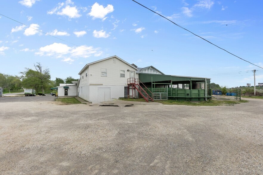 More Photos Of 3006 State Highway FF, Jackson Industrial For Sale