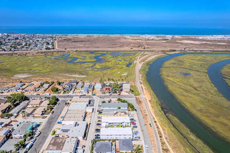 More Photos Of 725-727 Boulevard Ave, Imperial Beach Apartments For Sale