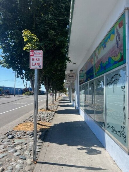 More Photos Of 920 Samoa Blvd, Arcata Storefront Retail Office For Lease