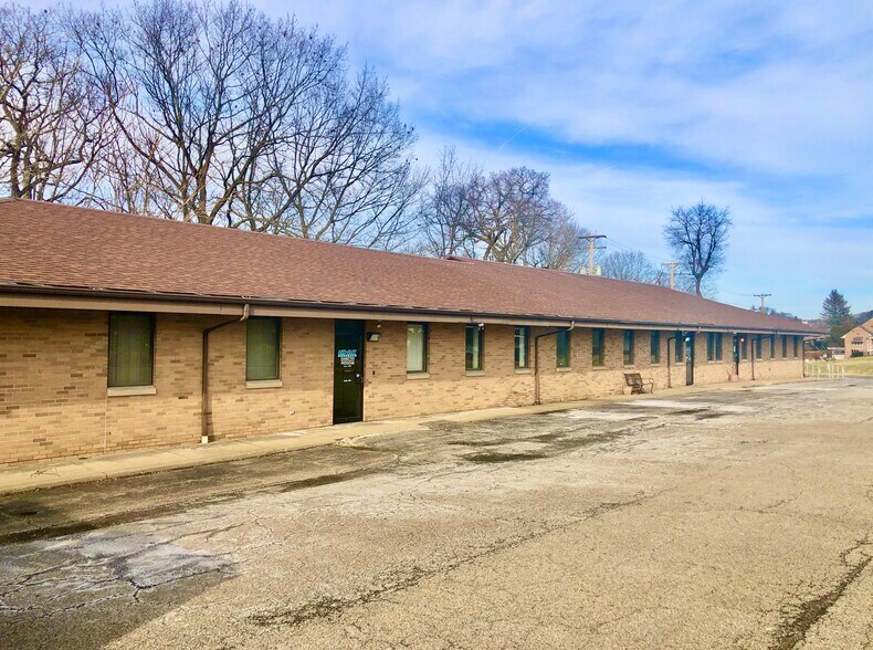 More Photos Of 2400 Hospital Dr, Aliquippa Medical For Sale