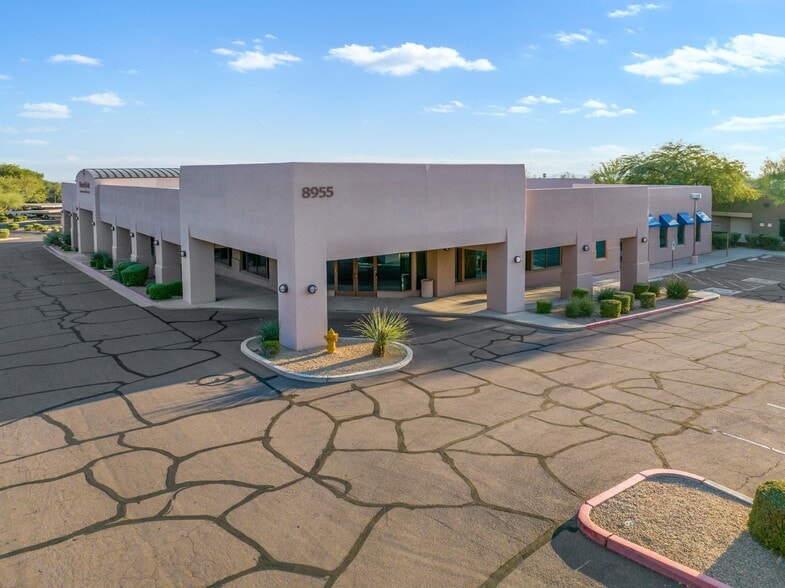 More Photos Of 8955 E Pinnacle Peak Rd, Scottsdale Office For Lease