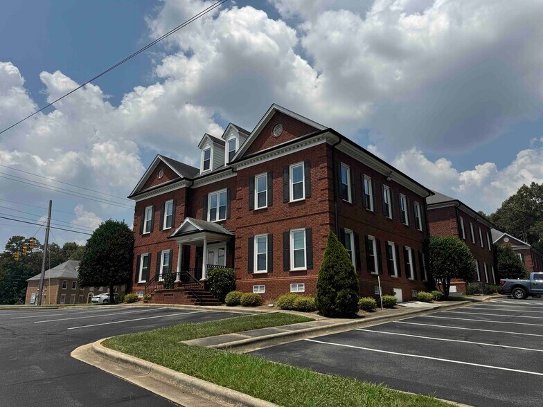 Primary Photo Of 2602 W Roosevelt Blvd, Monroe Loft Creative Space For Lease