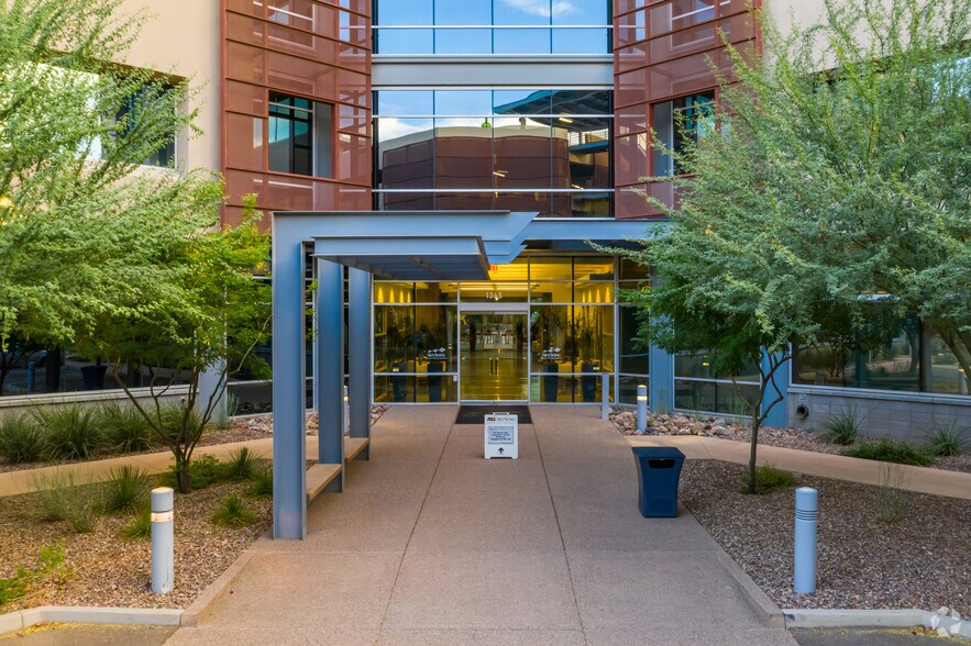 More Photos Of 1365 N Scottsdale Rd, Scottsdale Office For Lease