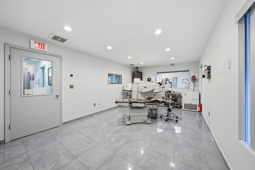 More Photos Of 415 Totowa Rd, Totowa Medical For Sale