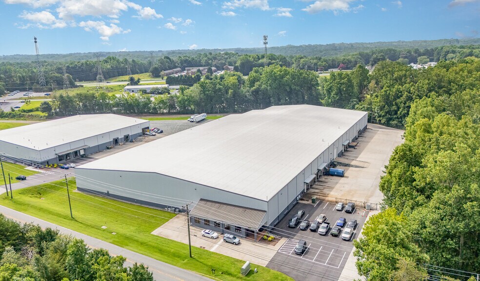 More Photos Of 4300 Old Greensboro Rd, Winston-Salem Warehouse For Lease