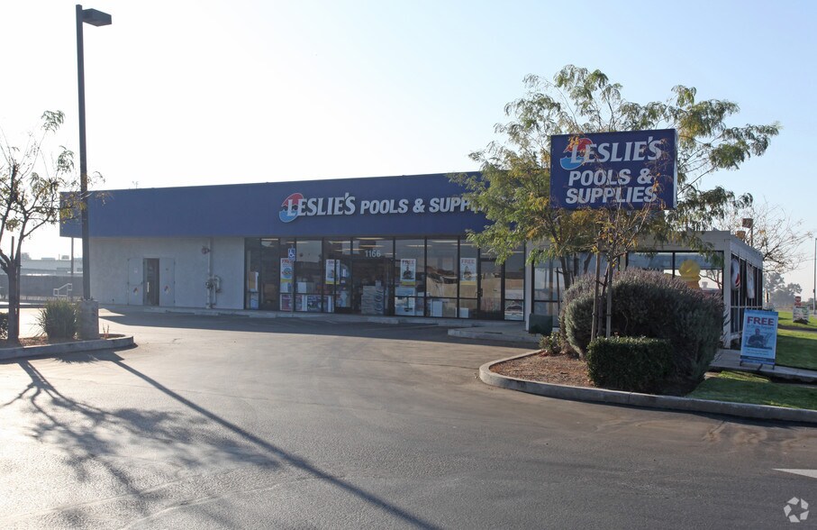 More Photos Of 1166 S Main St, Manteca Freestanding For Sale