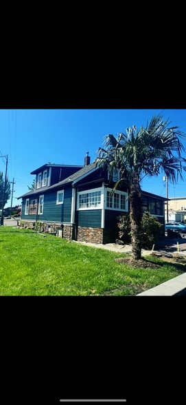 More Photos Of 10910 NE Fourth Plain Blvd, Vancouver Office For Lease