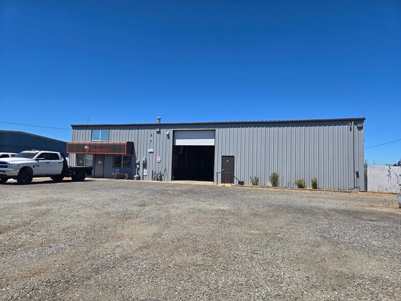 Primary Photo Of 1343 E Justice Rd, Central Point Warehouse For Sale