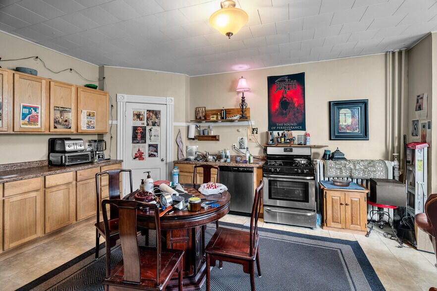 More Photos Of 606 Dayton Ave, Saint Paul Apartments For Sale