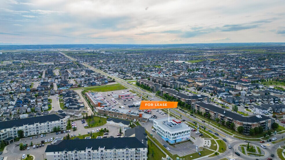 More Photos Of 7171 80th Ave NE, Calgary Unknown For Lease