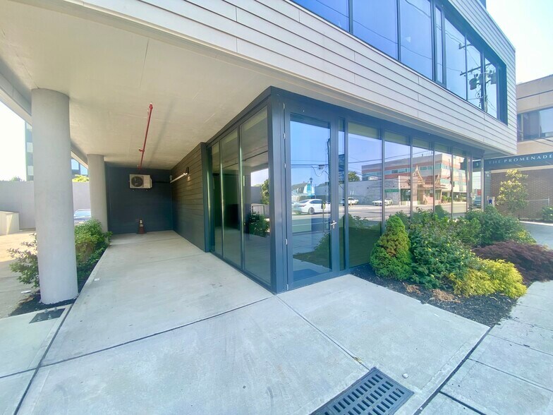 More Photos Of 49 N Central Ave, Valley Stream Apartments For Lease