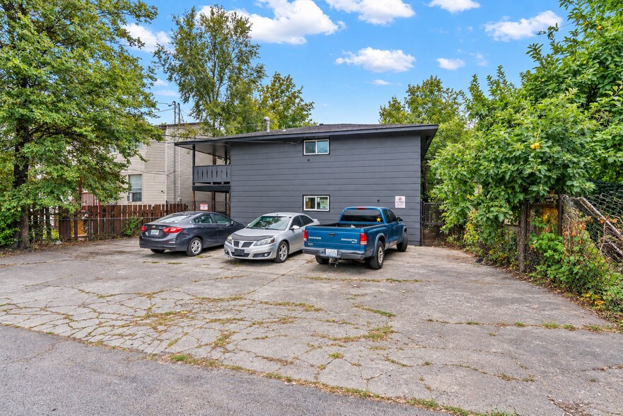 More Photos Of 943 E Augusta Ave, Spokane Apartments For Sale