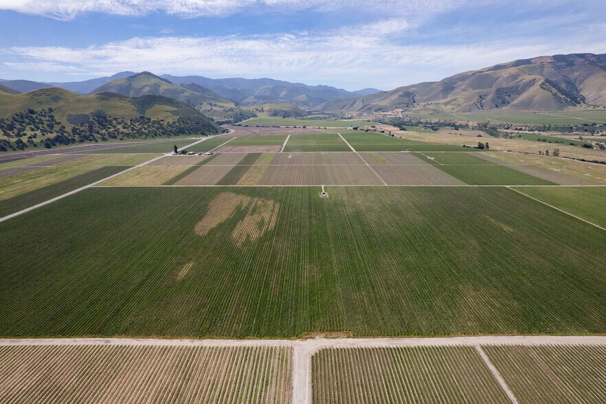 More Photos Of Elm Ave, Greenfield Land For Sale